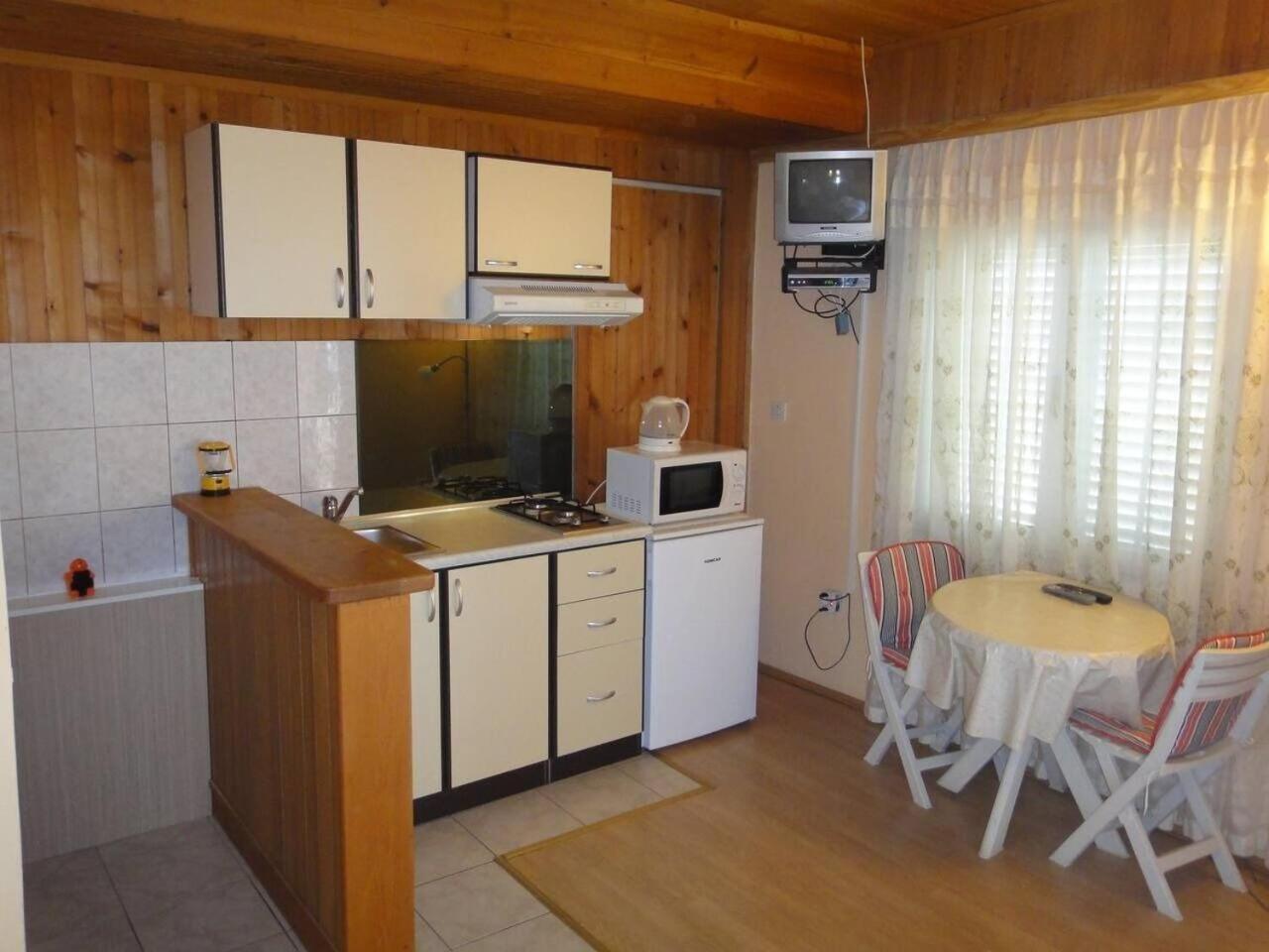 Apartments Antonio Orebic Luaran gambar